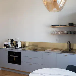 Bob W Koti Ullanlinna Aparthotel